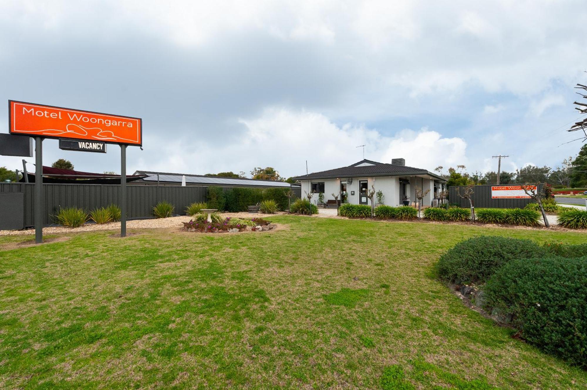Motel Woongarra Рутерґлен Екстер'єр фото